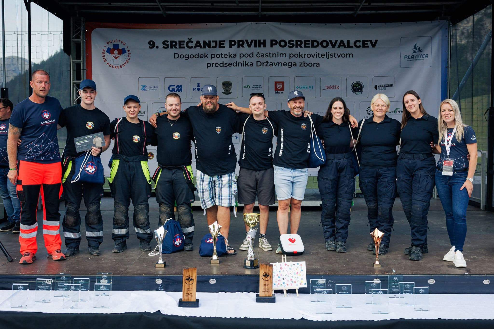Zmagovalci 9. srečanja PRVIH POSREDOVALCEV